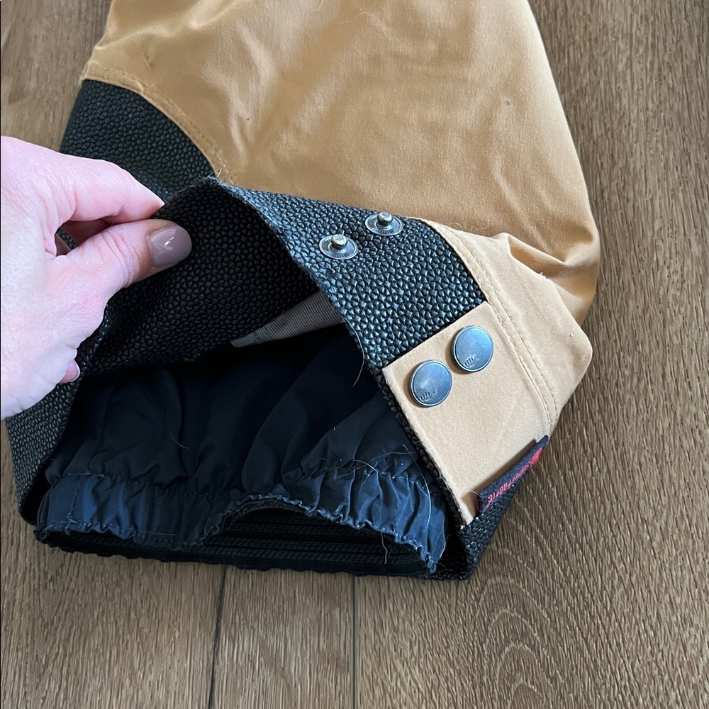 Trew Snow Bibs - Picture 3 of 15
